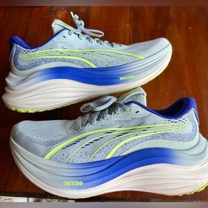 Puma MagMax Nitro Women’s 9 Running Shoes